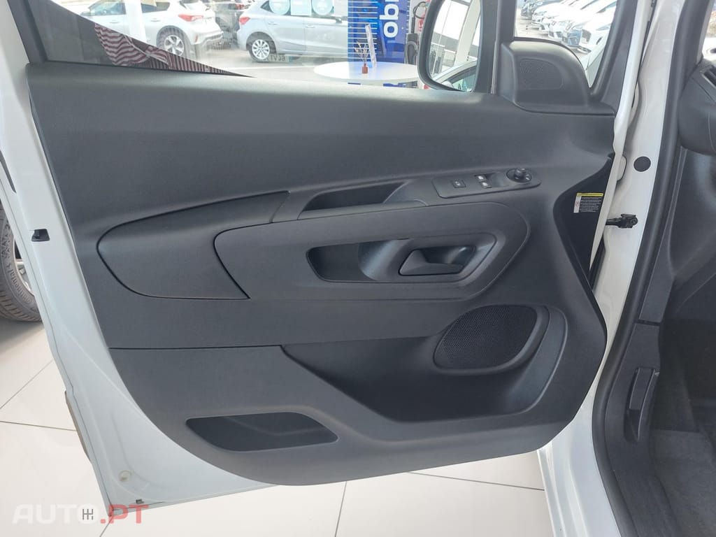 Opel Combo 1.5 CDTI L1H1Enjoy  - IVA Dedutível