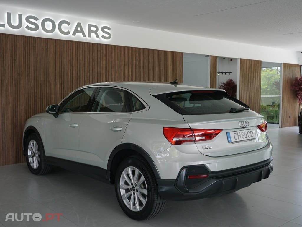 Audi Q3 45 TFSIe S tronic
