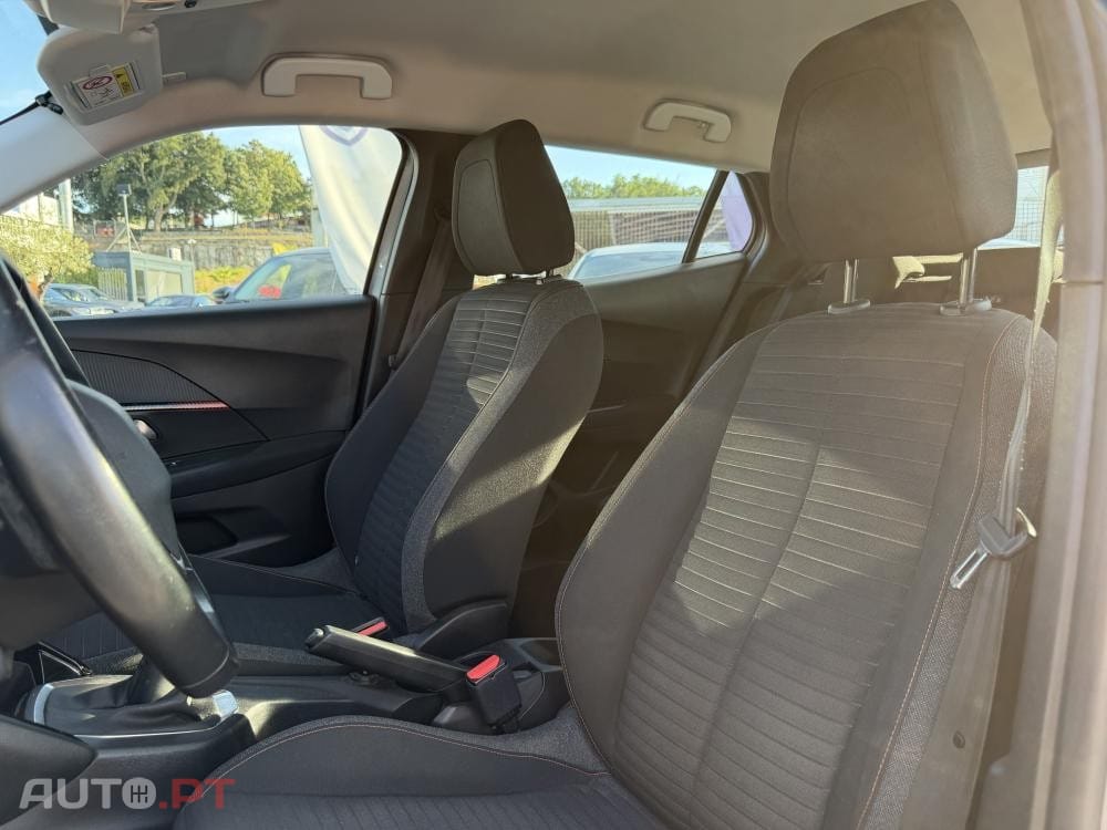 Peugeot 2008 1.2 PureTech Allure Pack