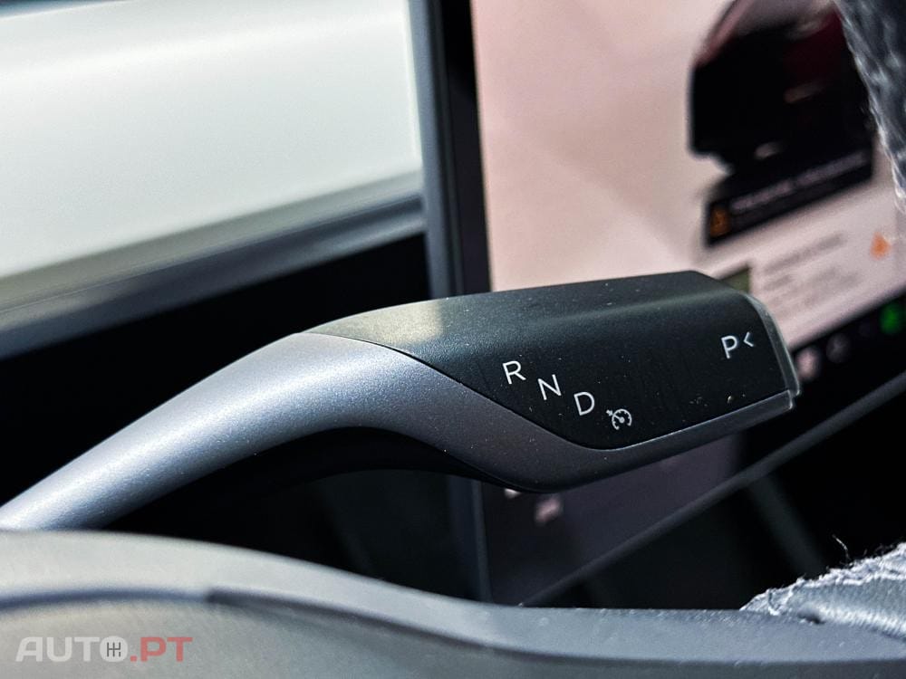 Tesla Model Y Performance Dual Motor AWD