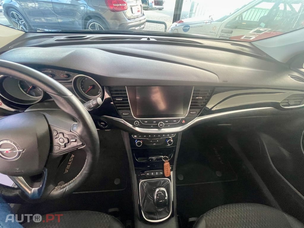 Opel Astra 1.6 CDTI Dynamic S/S