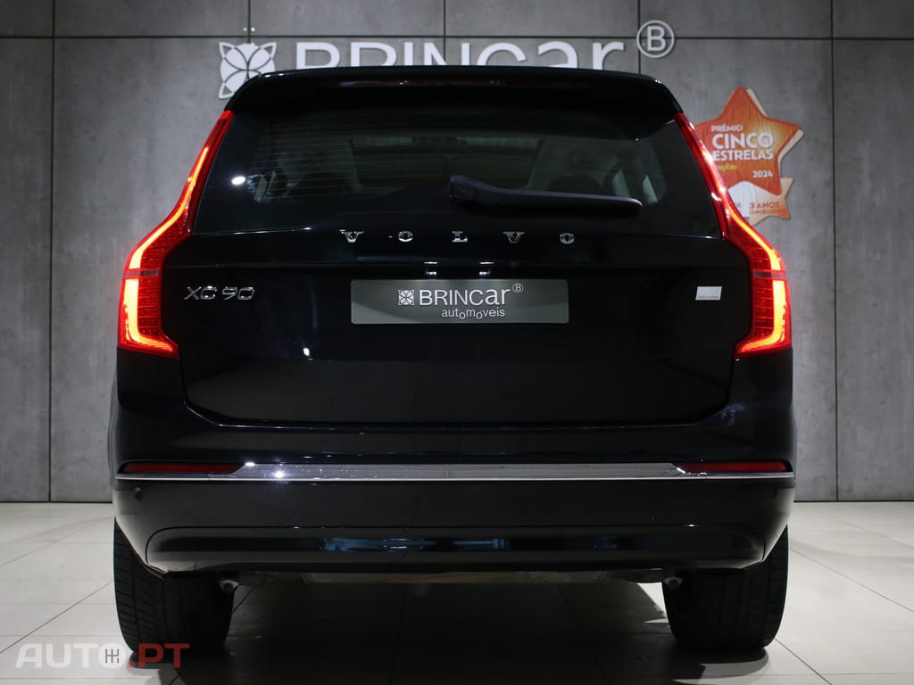 Volvo XC90 2.0 T8 PHEV Core AWD