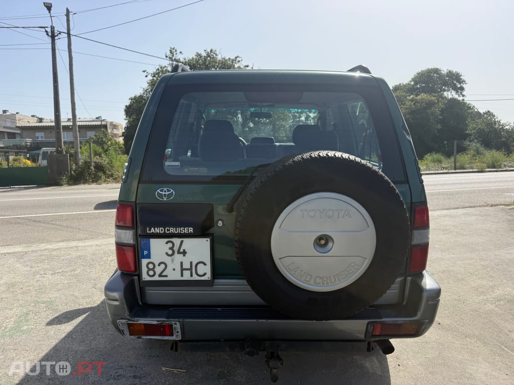 Toyota Land Cruiser 3.0 TD Pack 1 — fotografia 4