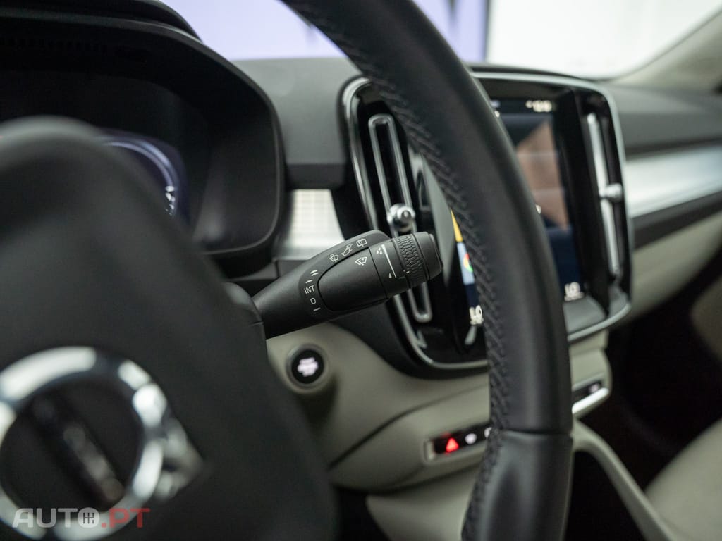 Volvo XC40 1.5 T4 PHEV Inscription Expression