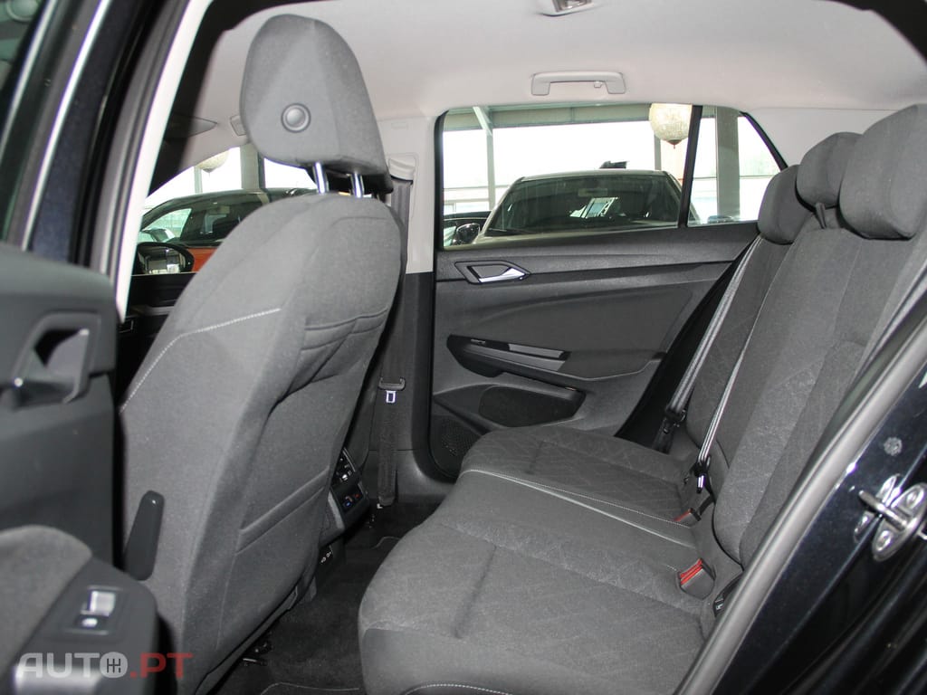 Volkswagen Golf 2.0 TDI Conceptline