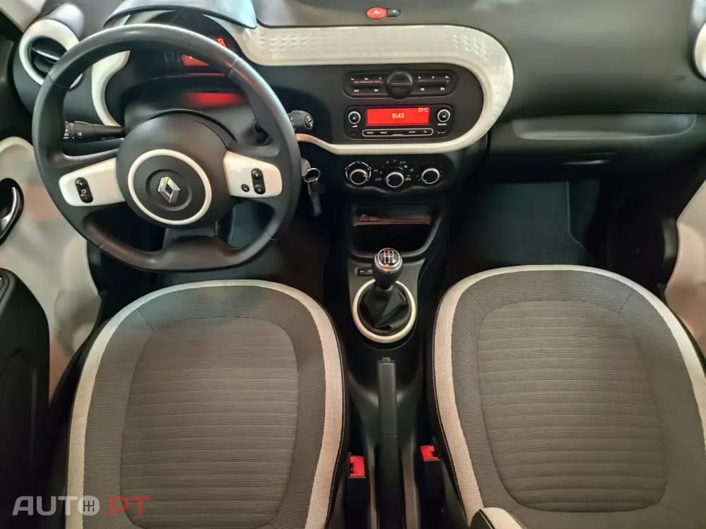 Renault Twingo 1.0 SCe Intens