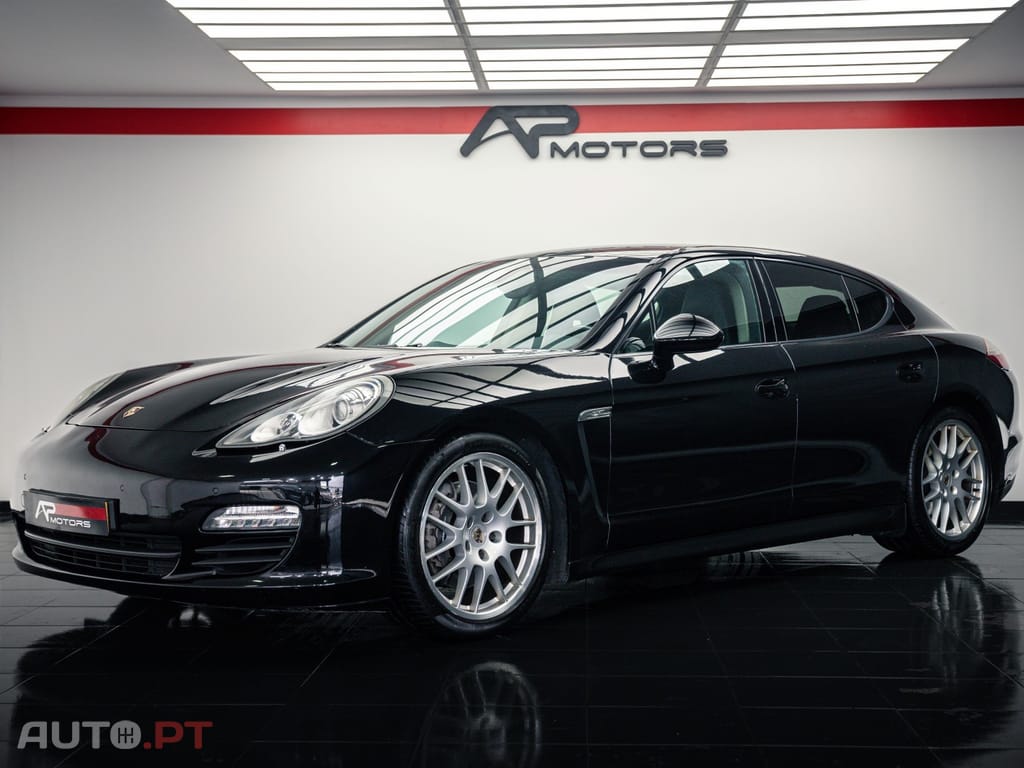 Porsche Panamera Standard
