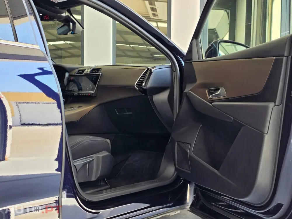 DS DS7 Crossback E-Tense Bastille+ EAT8