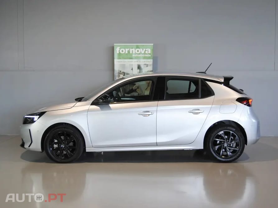 Opel Corsa 1.2 HYBRID GS eDCT