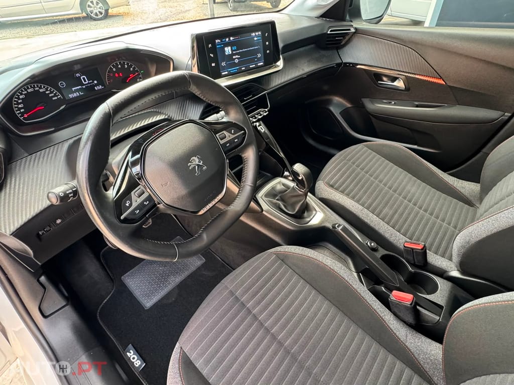 Peugeot 208 1.2 PT ACTIVE 5P