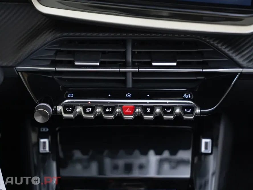 Peugeot 208 1.2 Hybrid Allure e-DCS6