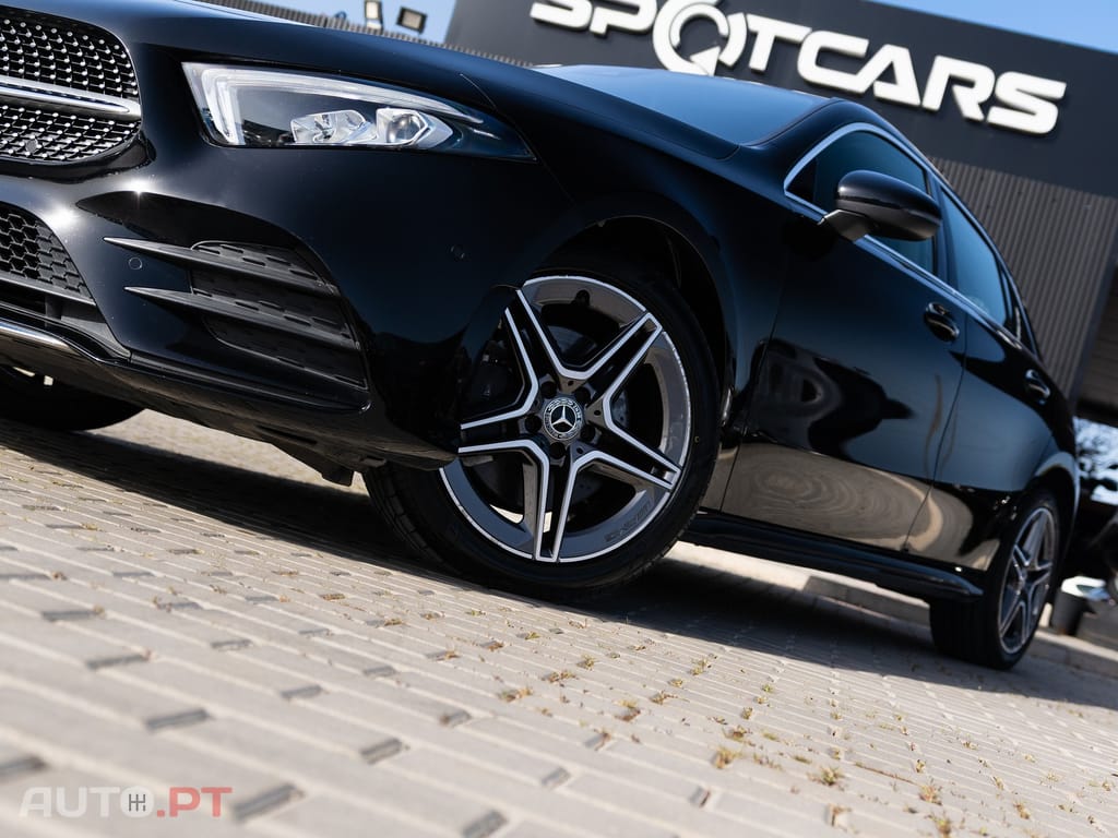 Mercedes-Benz A 250 e AMG Line