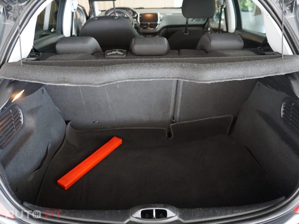Peugeot 208 1.2 PureTech Style