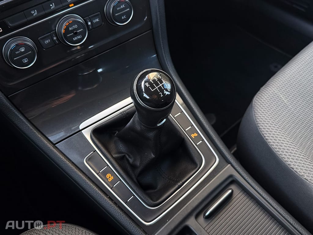 Volkswagen Golf 1.0 TSI Confortline