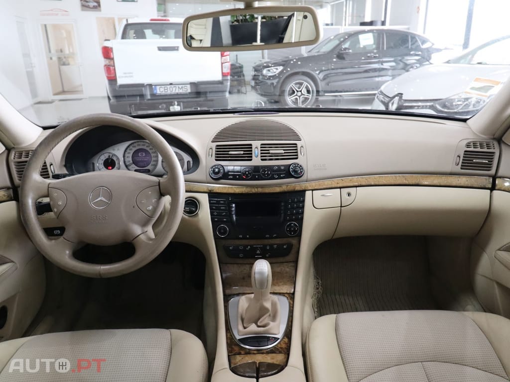 Mercedes-Benz E 220 CDI Avantgarde