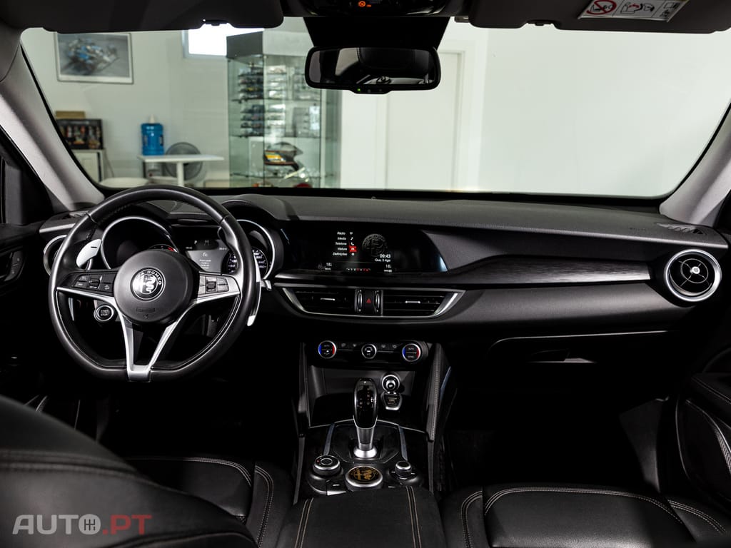 Alfa Romeo Stelvio 2.2 16V AT8-Q4 Super