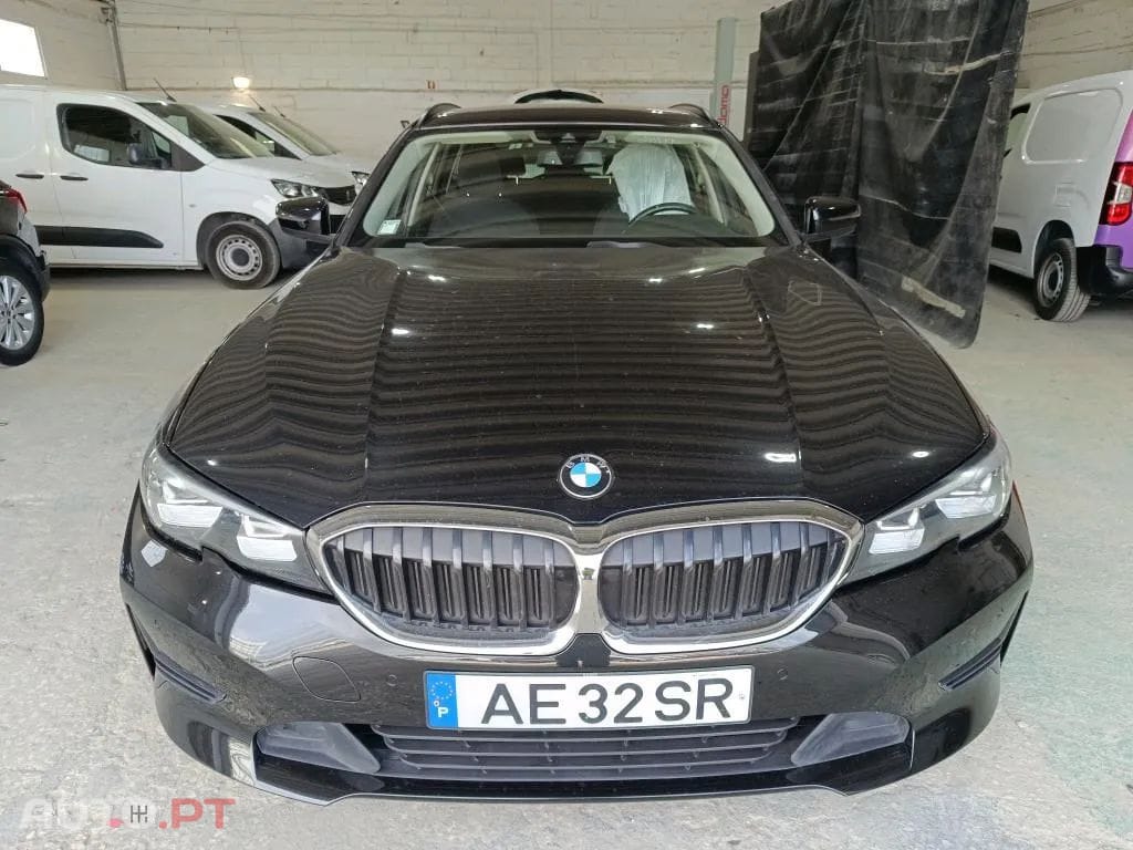 BMW 318 d Touring Essence
