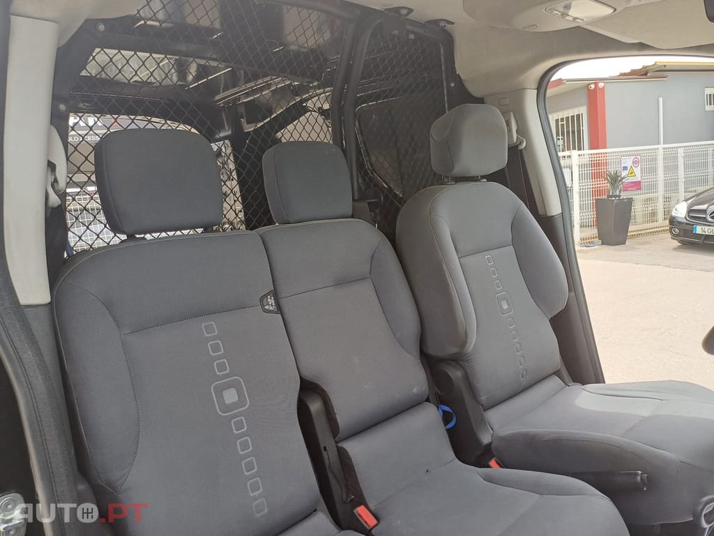 Citroen Berlingo 1.6 HDi Automática 3 Lug.