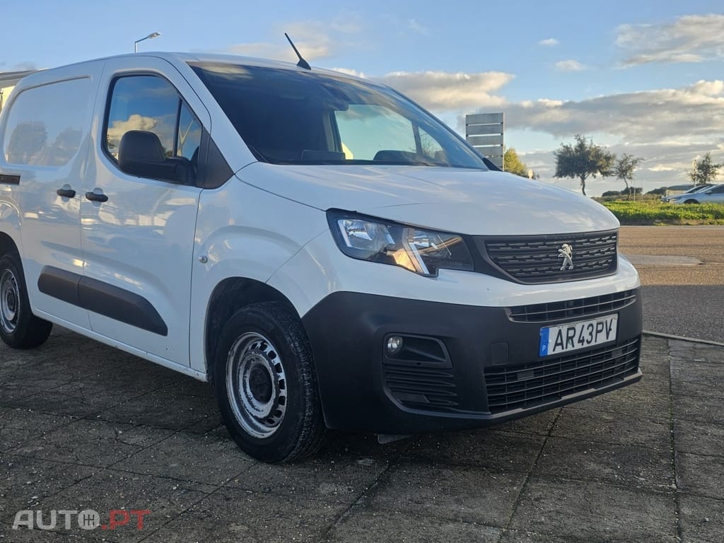 Peugeot Partner 1.5 BlueHDi Pro Standard