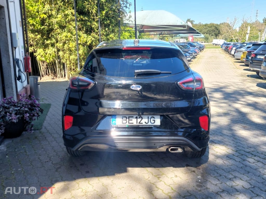 Ford Puma 1.0 EcoBoost MHEV ST-Line