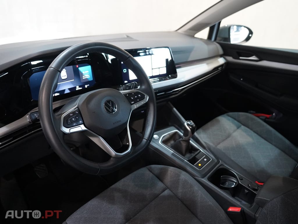 Volkswagen Golf 1.0 TSI Life