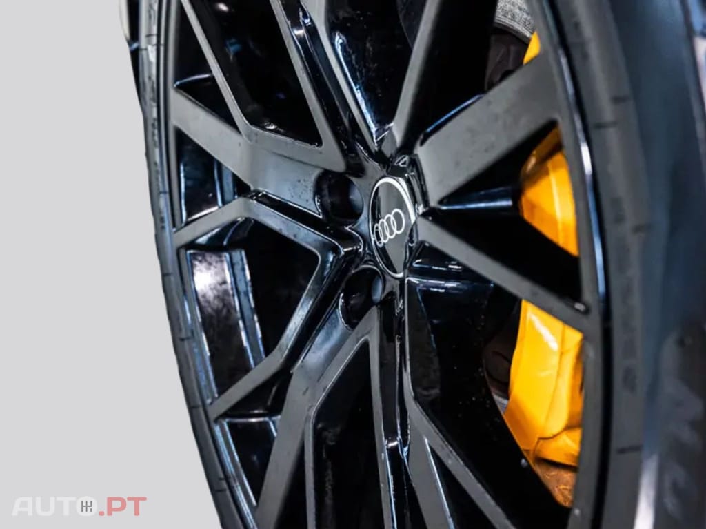 Audi E-Tron I.V.A DEDUTIVEL 55 S LINE 