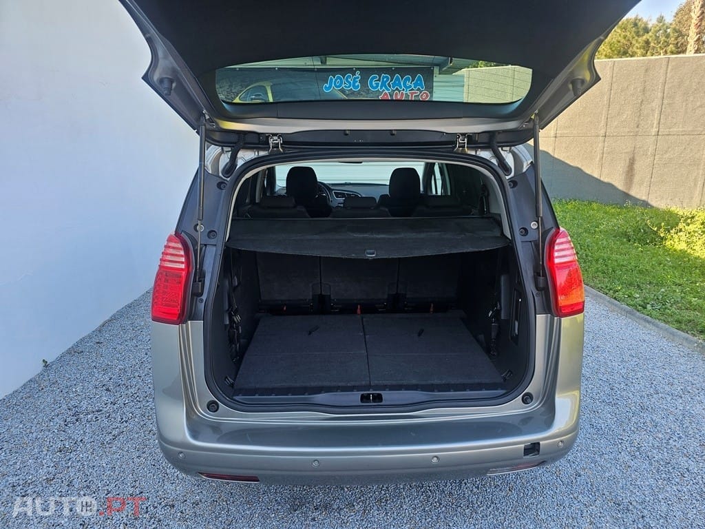 Peugeot 5008 1.6 HDi Premium