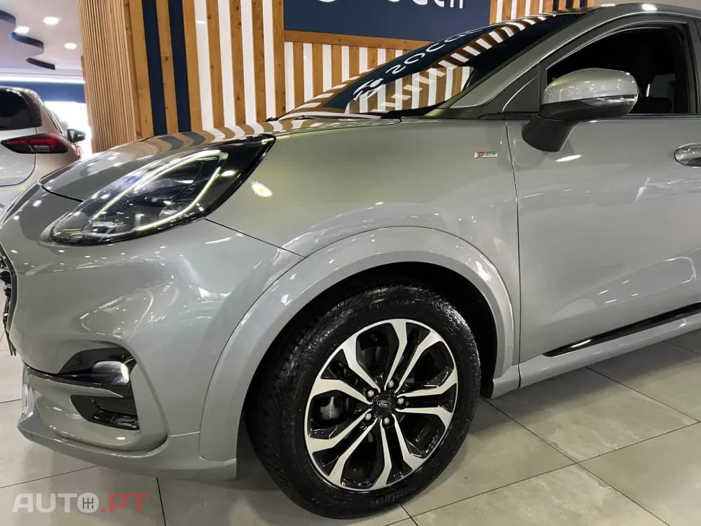 Ford Puma 1.0 EcoBoost MHEV ST-Line