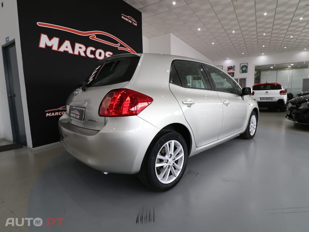 Toyota Auris 1.4 D-4D AC
