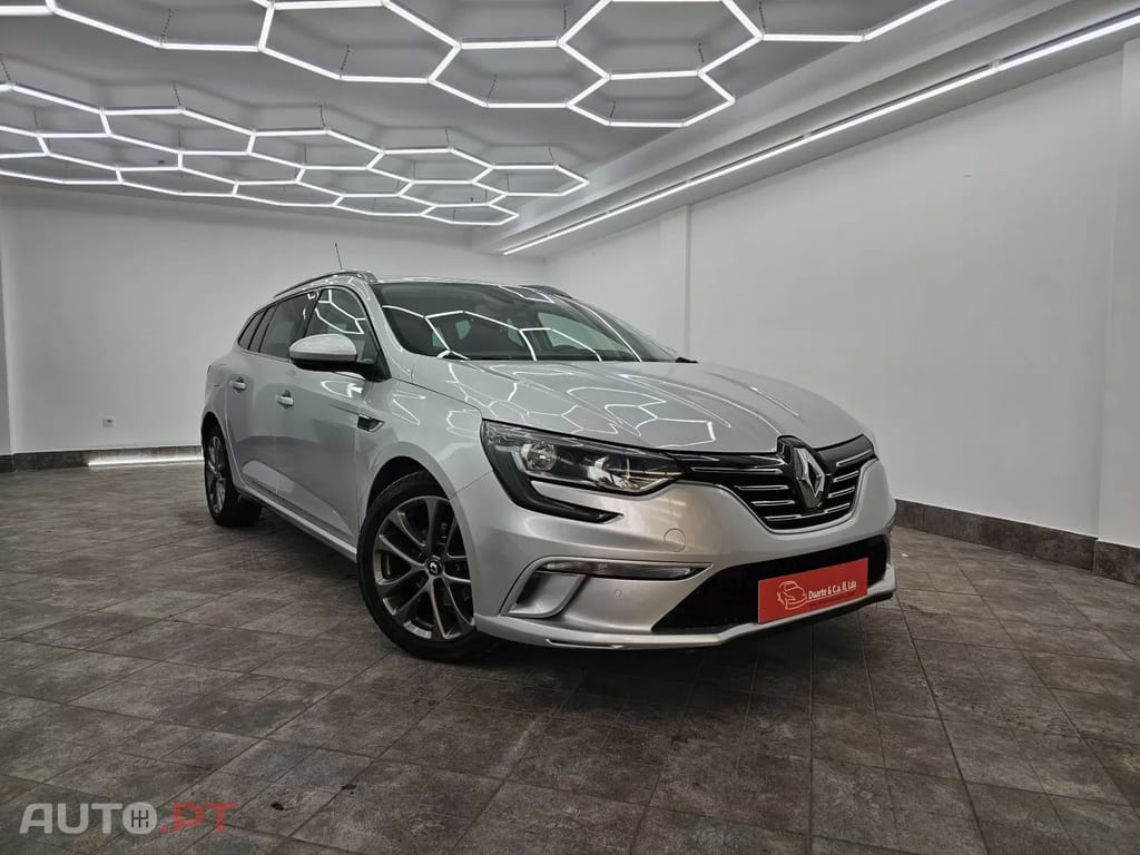 Renault Mégane Sport Tourer 1.5 Blue dCi GT Line EDC