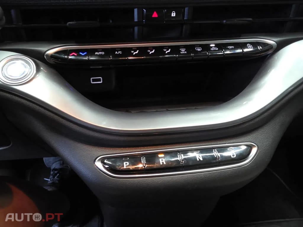 Fiat 500e La Prima