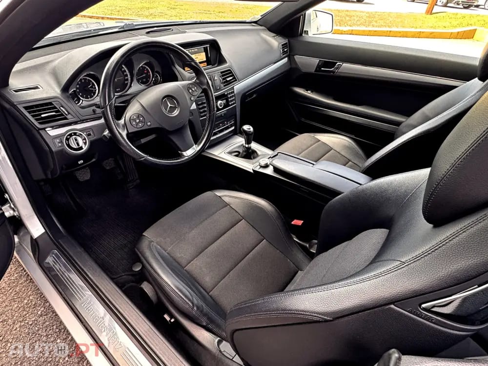 Mercedes-Benz E 220 CDi Avantgarde BlueEfficiency