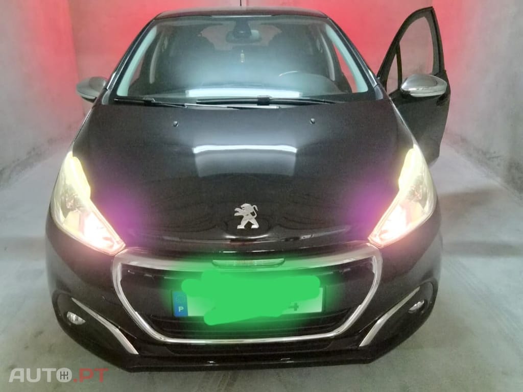 Peugeot 208 Pure tech style