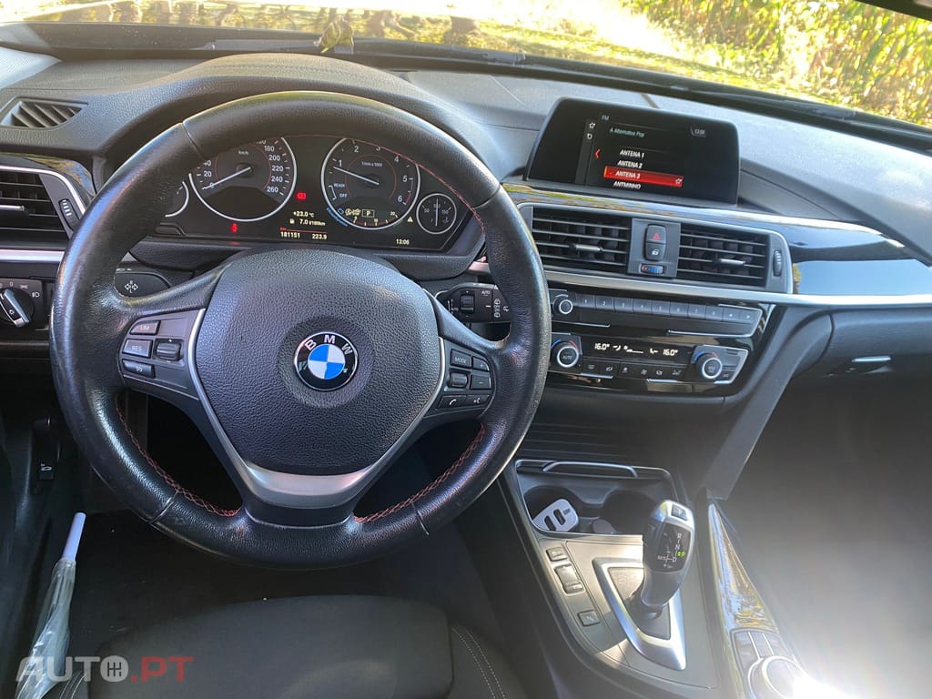 BMW 318 d Line Sport Auto