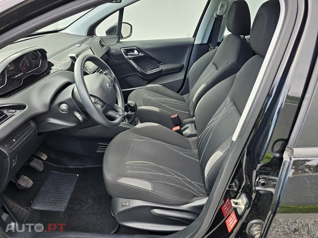 Peugeot 208 1.2 PureTech Active