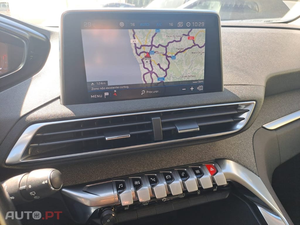 Peugeot 5008 1.5 BlueHDi Allure EAT8