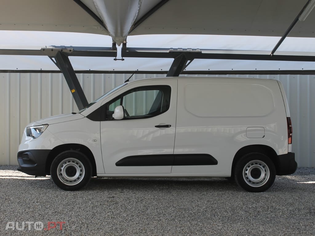 Opel Combo 1.5 102 Cv L1H1 Enjoy (IVA Dedutível)
