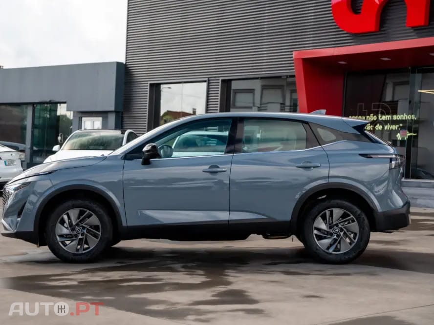 Nissan Qashqai 1.3 DIG-T N-Connecta