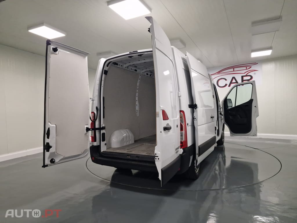 Renault Master L2H2 3.5T 2.3 DCI 130CV GPS CAM. TRASEIRA IVA DEDUTIVEL