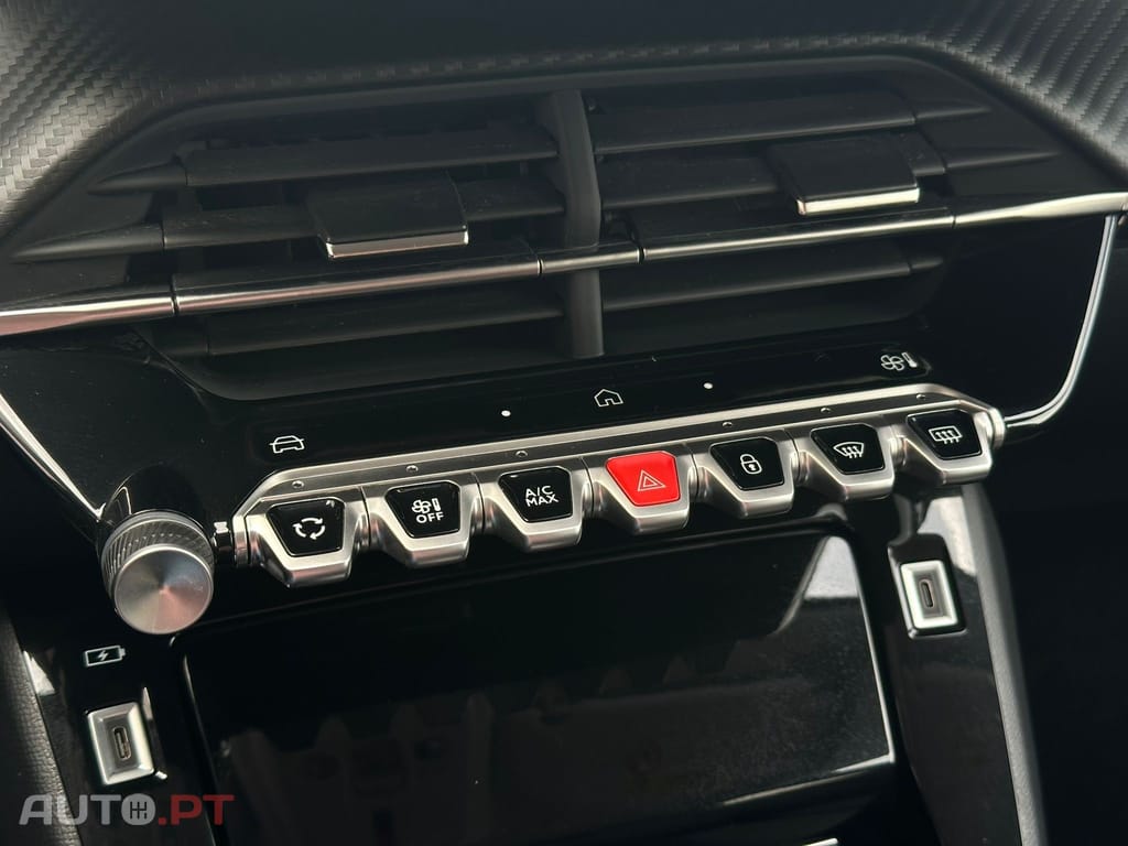 Peugeot 208 1.2 Hybrid Allure e-DCS6