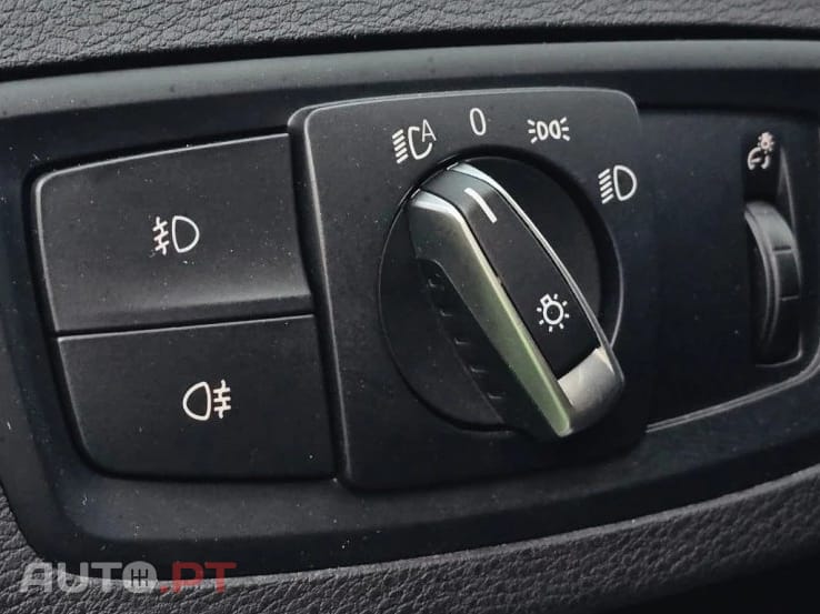 BMW X1 18 d sDrive Auto xLine