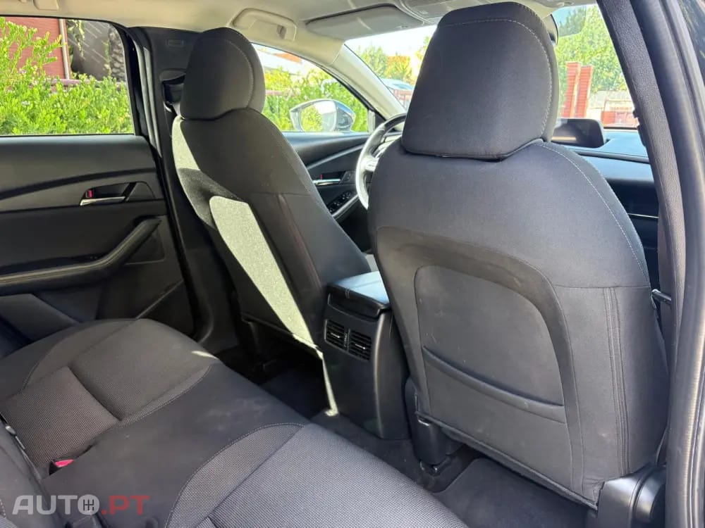 Mazda CX-30 2.0 Sky-G Evolve AT i-Active