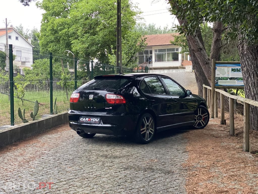 Seat Leon 1.8 T Cupra R