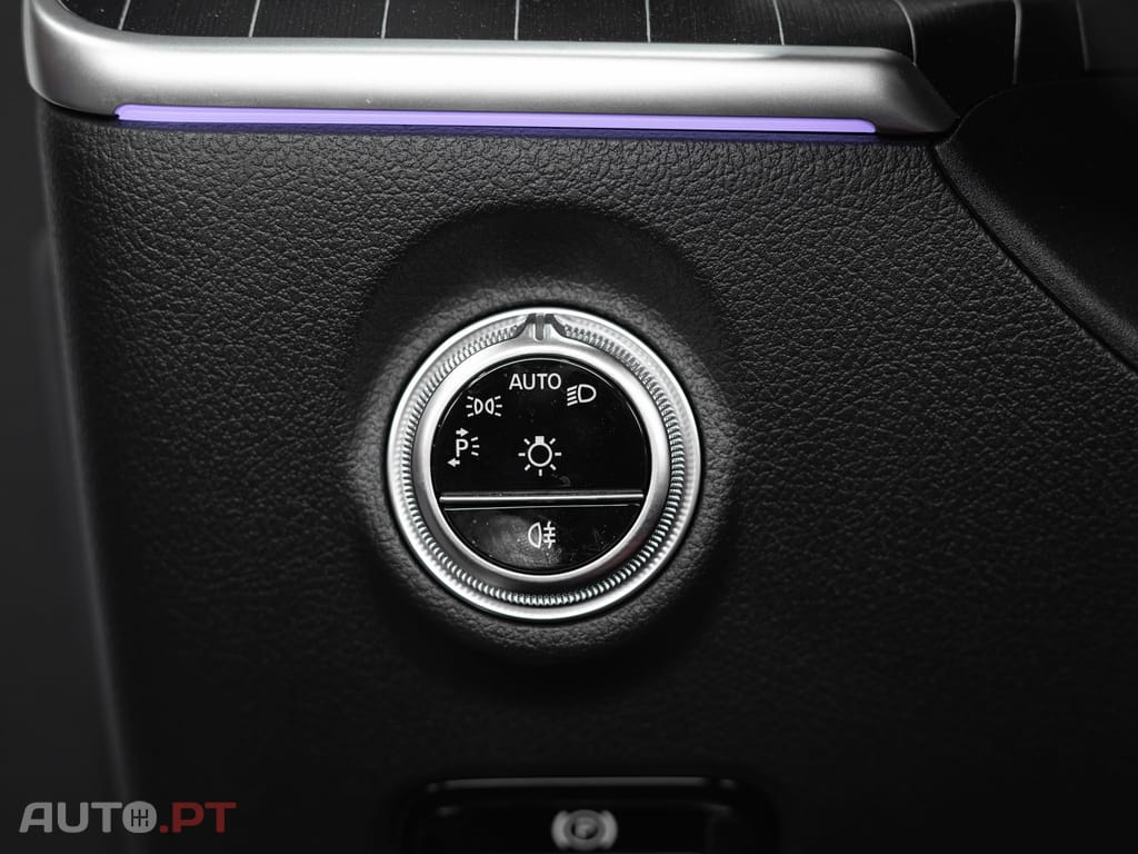 Mercedes-Benz C 300 e AMG Line