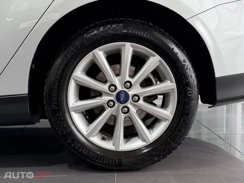 Ford Focus SW 1.0 EcoBoost Titanium
