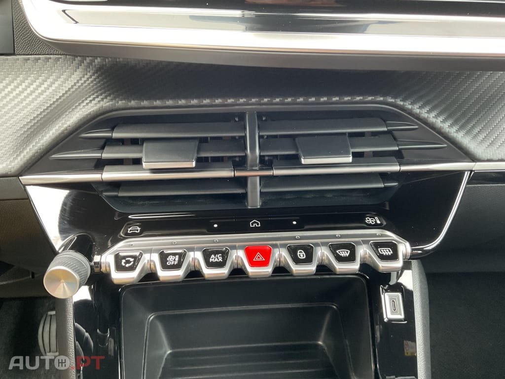 Peugeot 2008 1.2 PureTech Active Pack