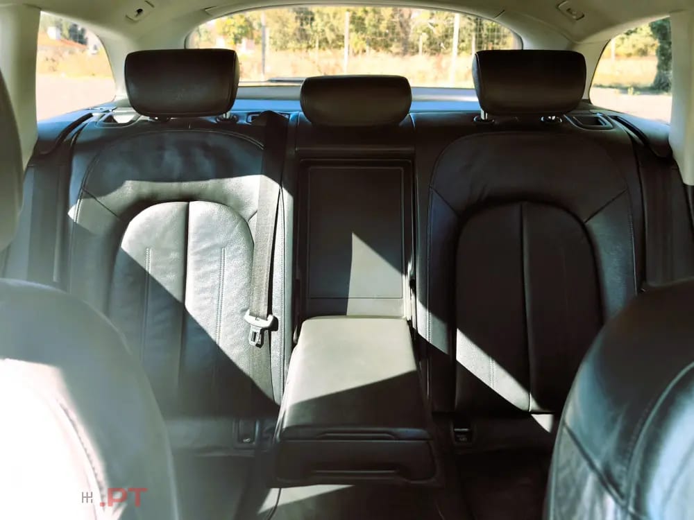 Audi A6 Avant 2.0 TDi Business Line S-line Multitronic
