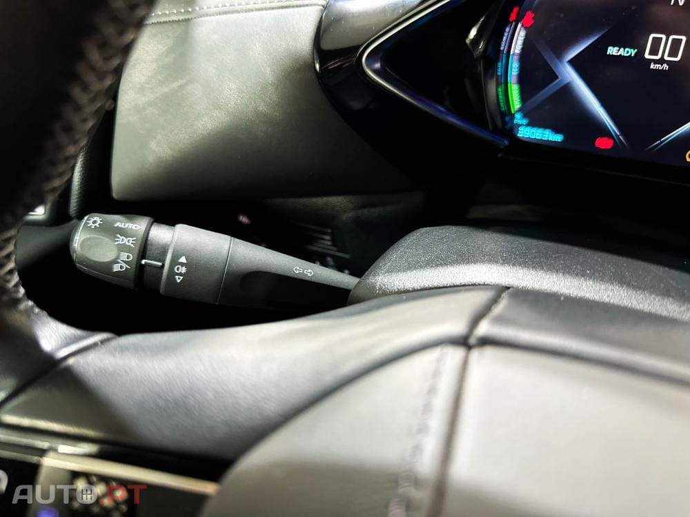 DS DS3 Crossback E-Tense Performance Line