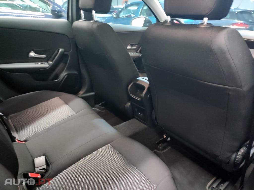 Mercedes-Benz A 180 Business Solution
