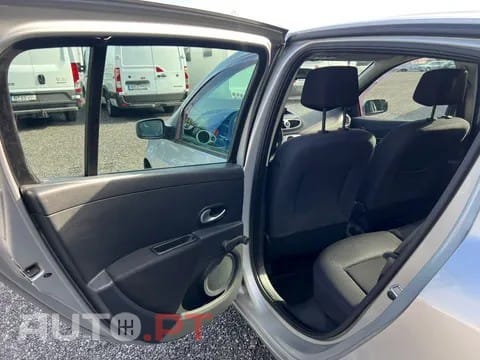 Renault Clio 1.2 16V Dynamique